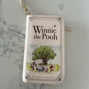 Authentic lounge fly wristlet with phone case